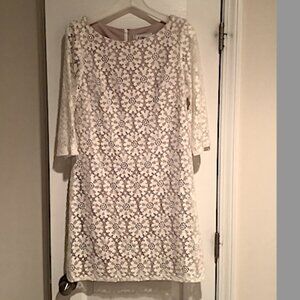 Jessica Howard Two-toned Cream Lace Dress